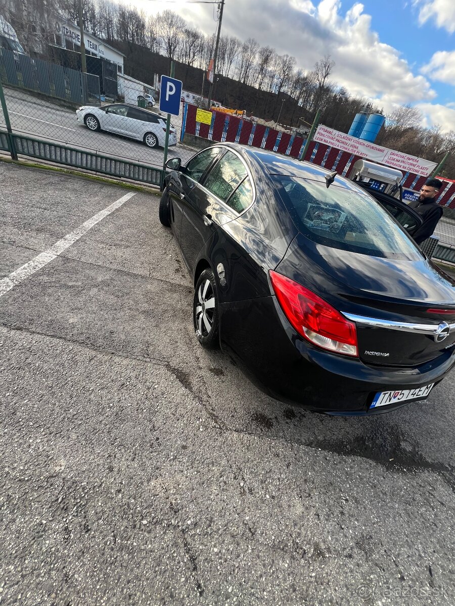 Opel Insignia - 3