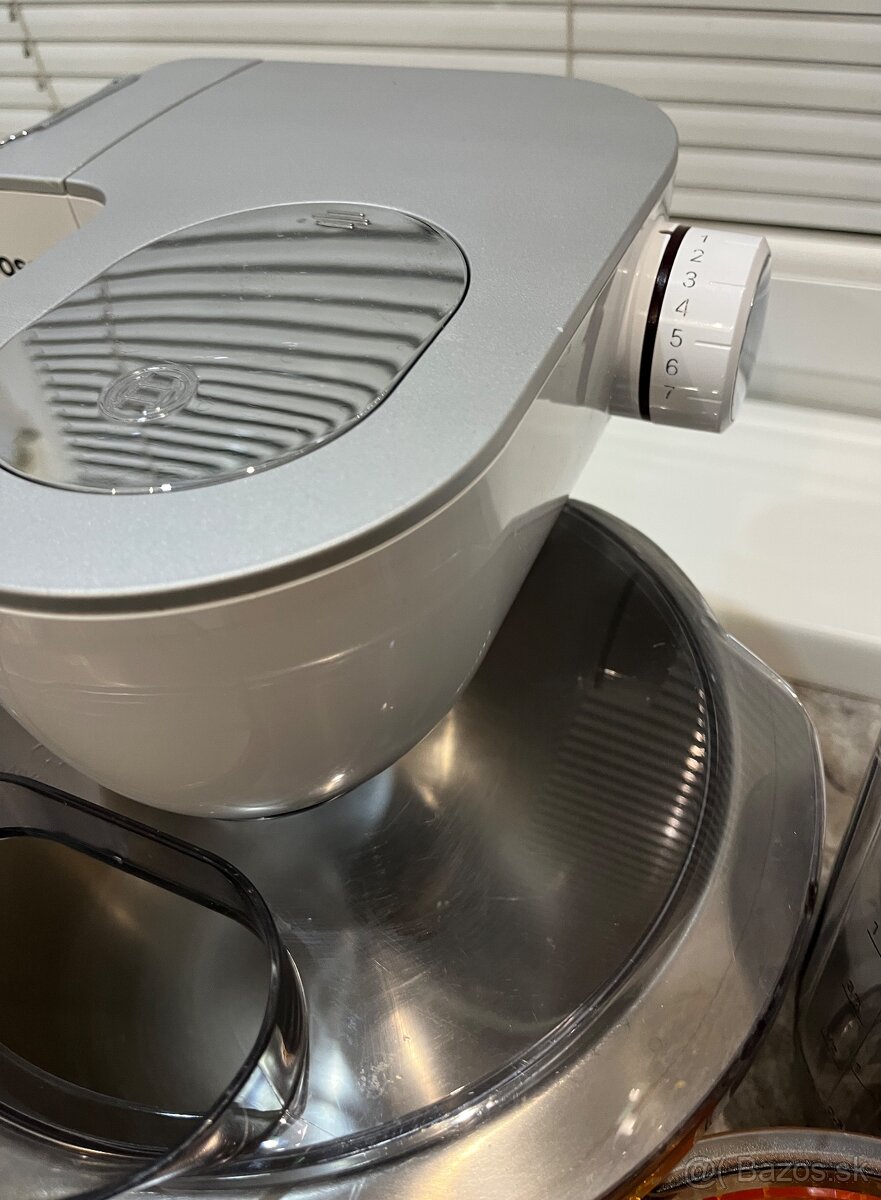 Bosch MUM 54230 900W kuchynský robot - 3