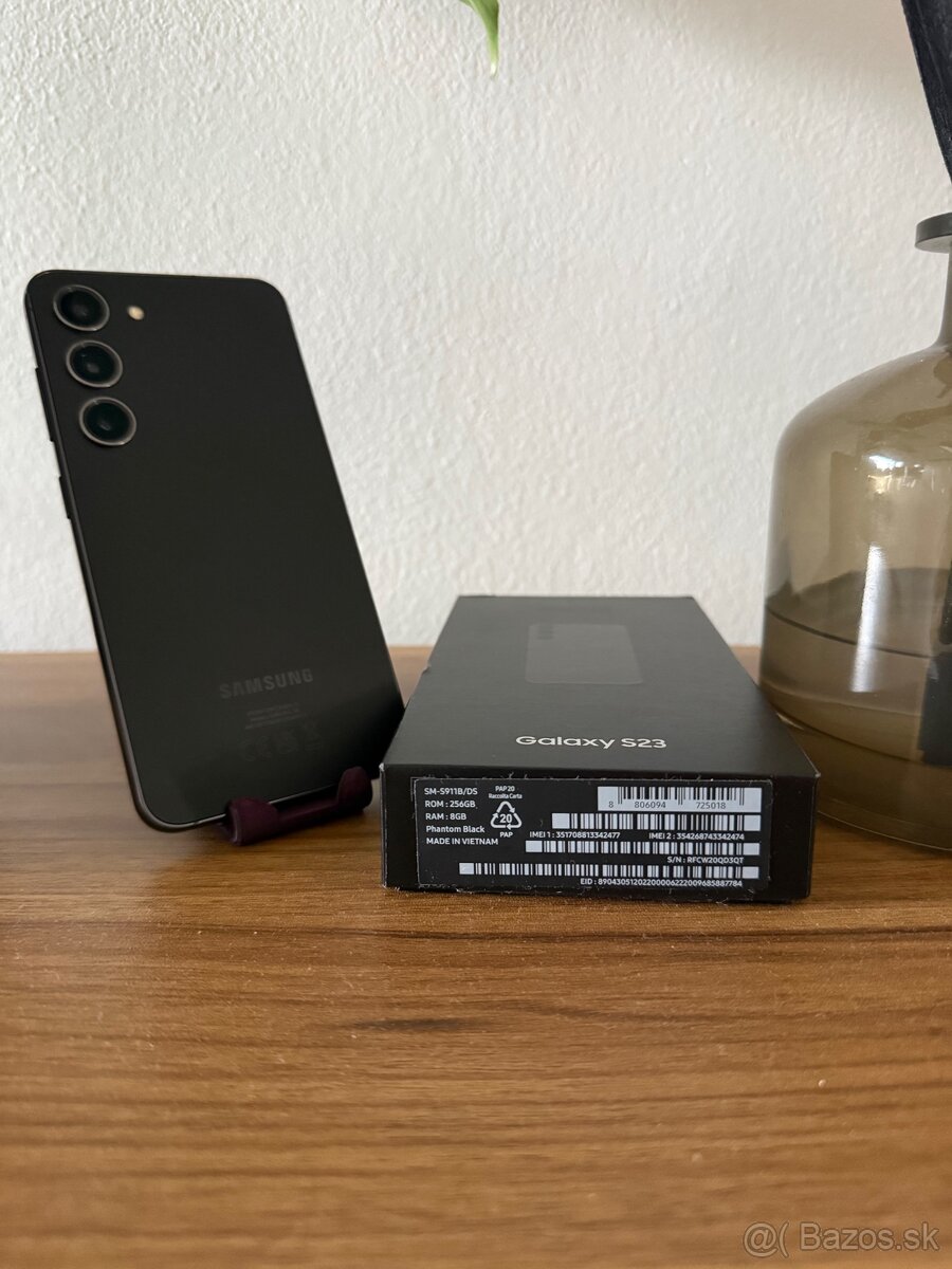 Samsung Galaxy S23 5G - 256GB - 3