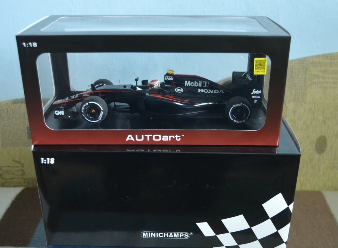 1:18 F1 Verstapen,Mclaren Autoart ,Tyrrel Minichamps - 3