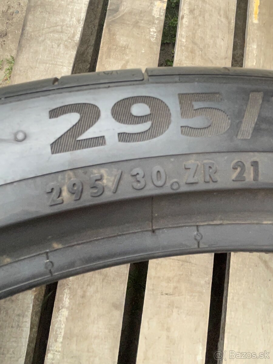 Continental 295/30 R21 2x=50e - 3