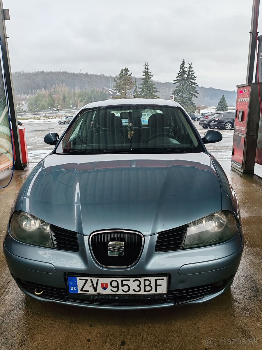 Predám Zachovalé Auto - 3