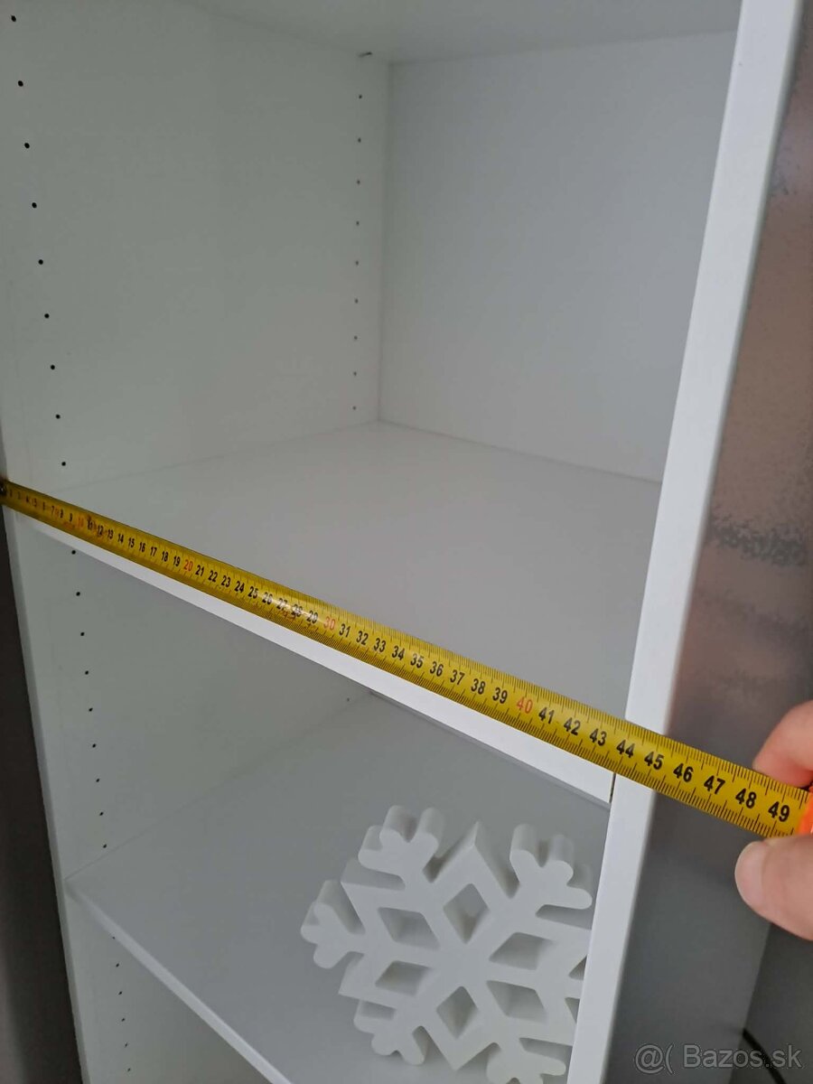 Policová skriňa - 3