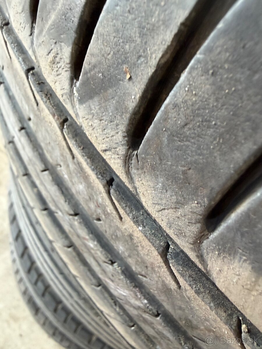 Predám letné pneumatiky 235/55 R 18. - 3