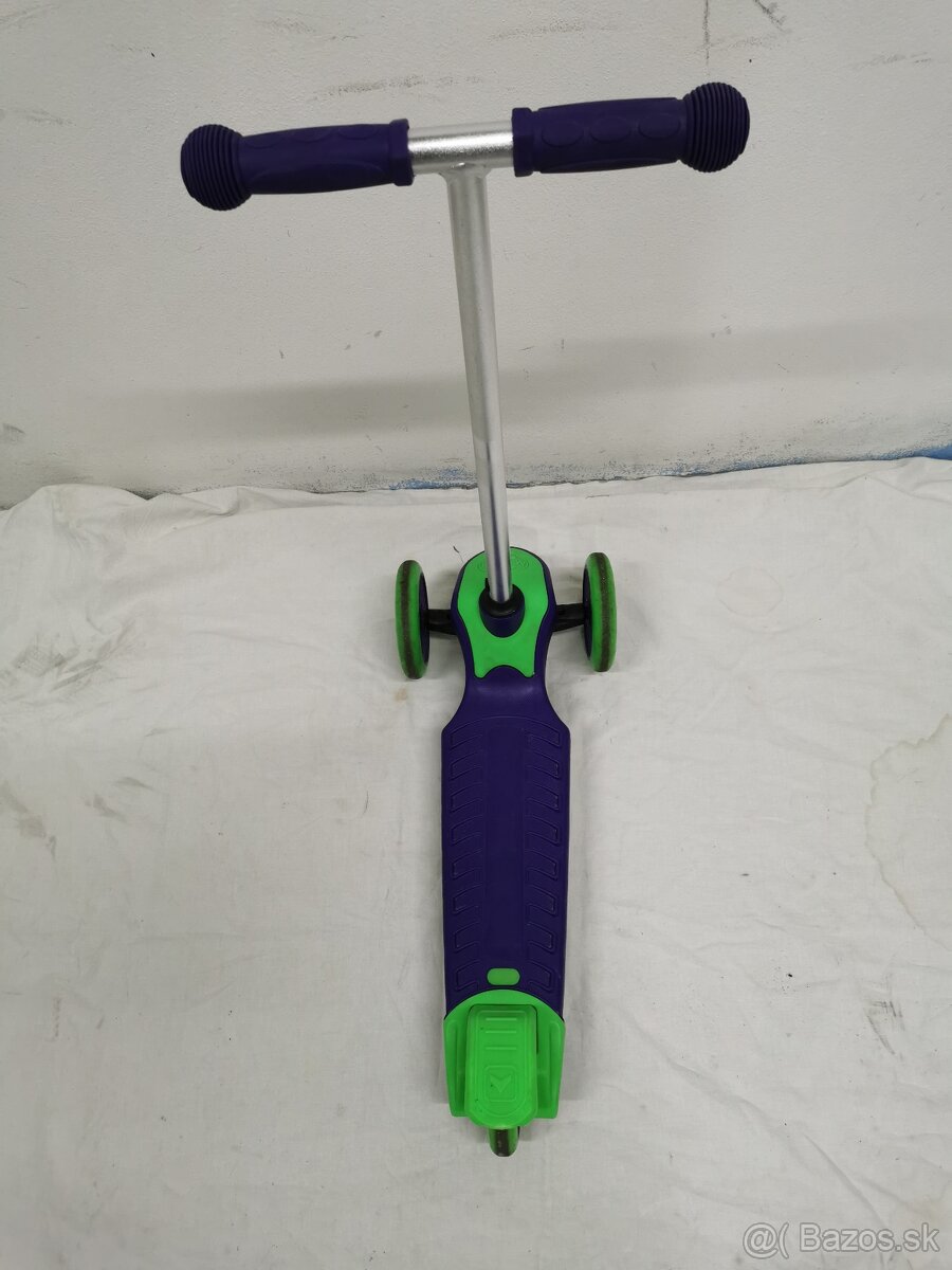 Predám detskú kolobežku Maui mini Sharkman - 3