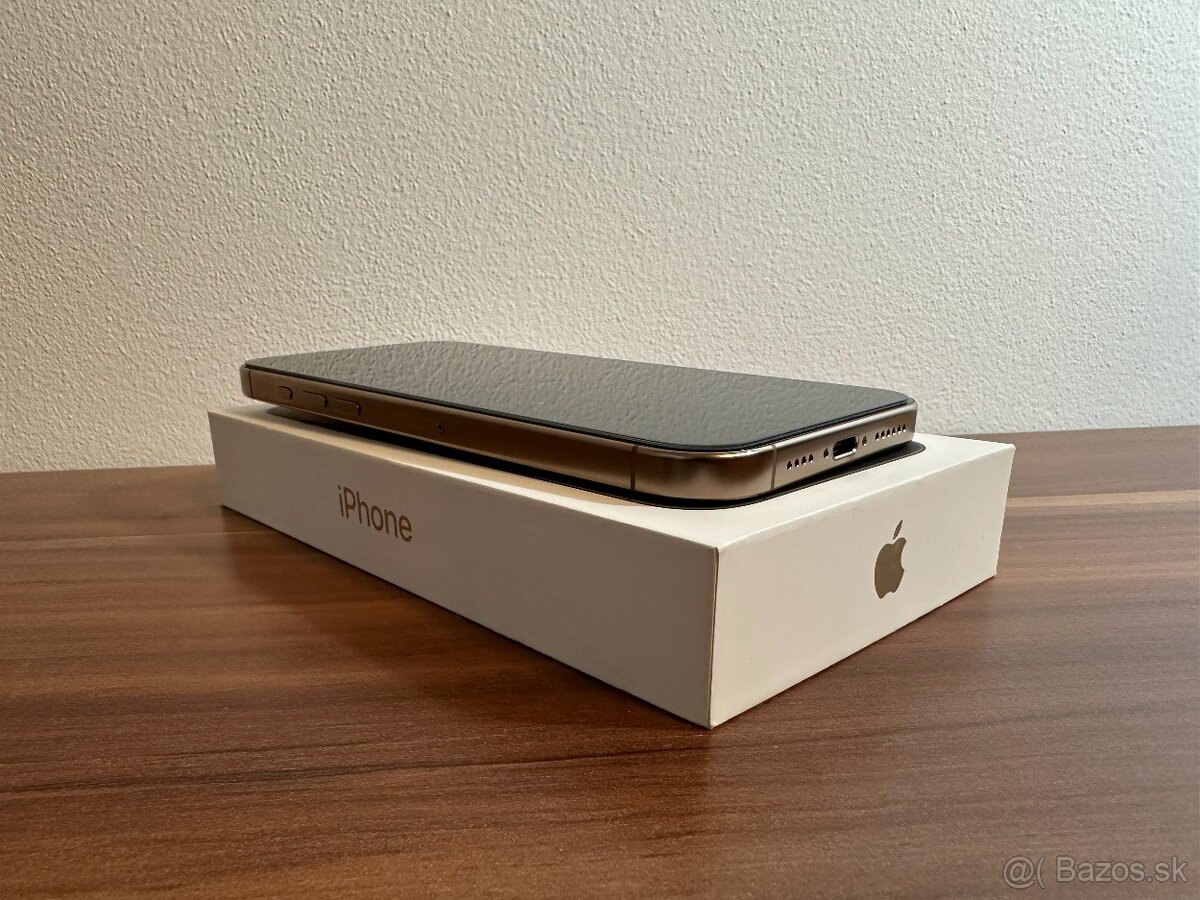 Apple Iphone 16 pro max 256GB Desert Titanium - zlatý - 3