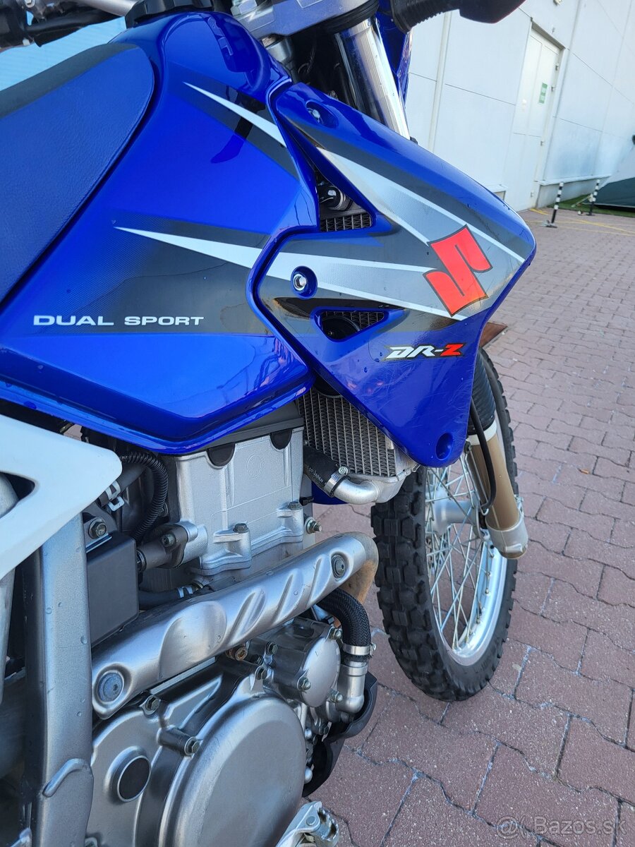 Suzuki DRZ 400 top stav