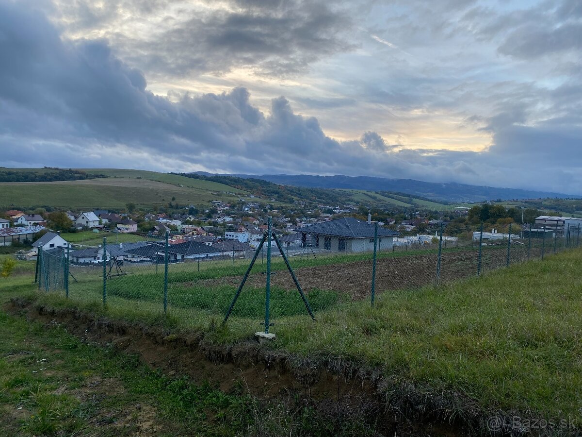 Na predaj ohradený stavebný pozemok – Raslavice - 3