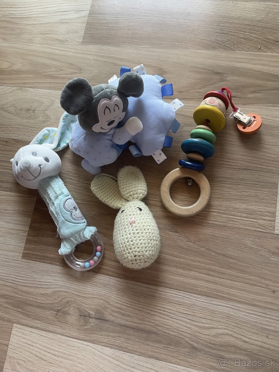 Autíčko na ovládač Mercedes, Hrkalky na kočík - 3