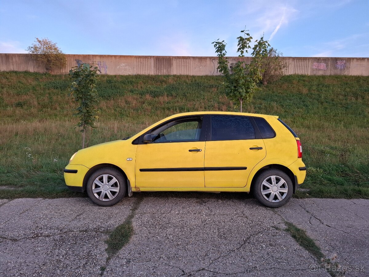 Polo IV Hatchback (9N) 1.2 40 kW - rok 2003 - 3