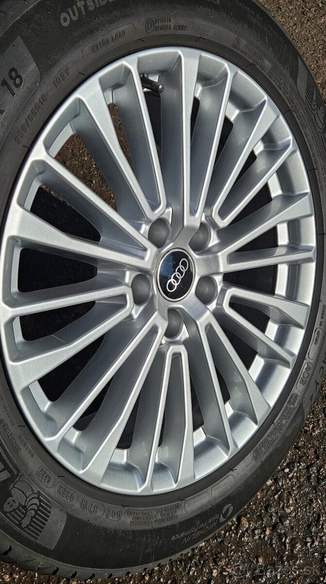 Originální Audi R18 8J ET39 – kvalitní Michelin – - 3