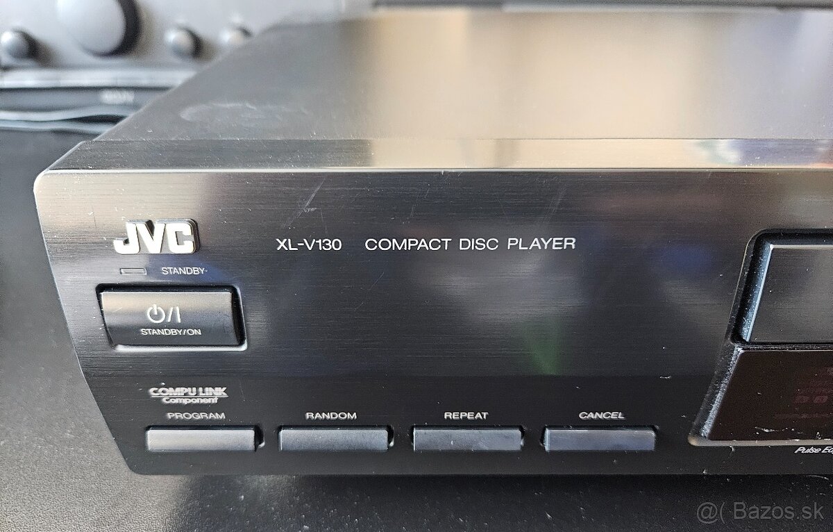 Predám CD prehrávač JVC - 3