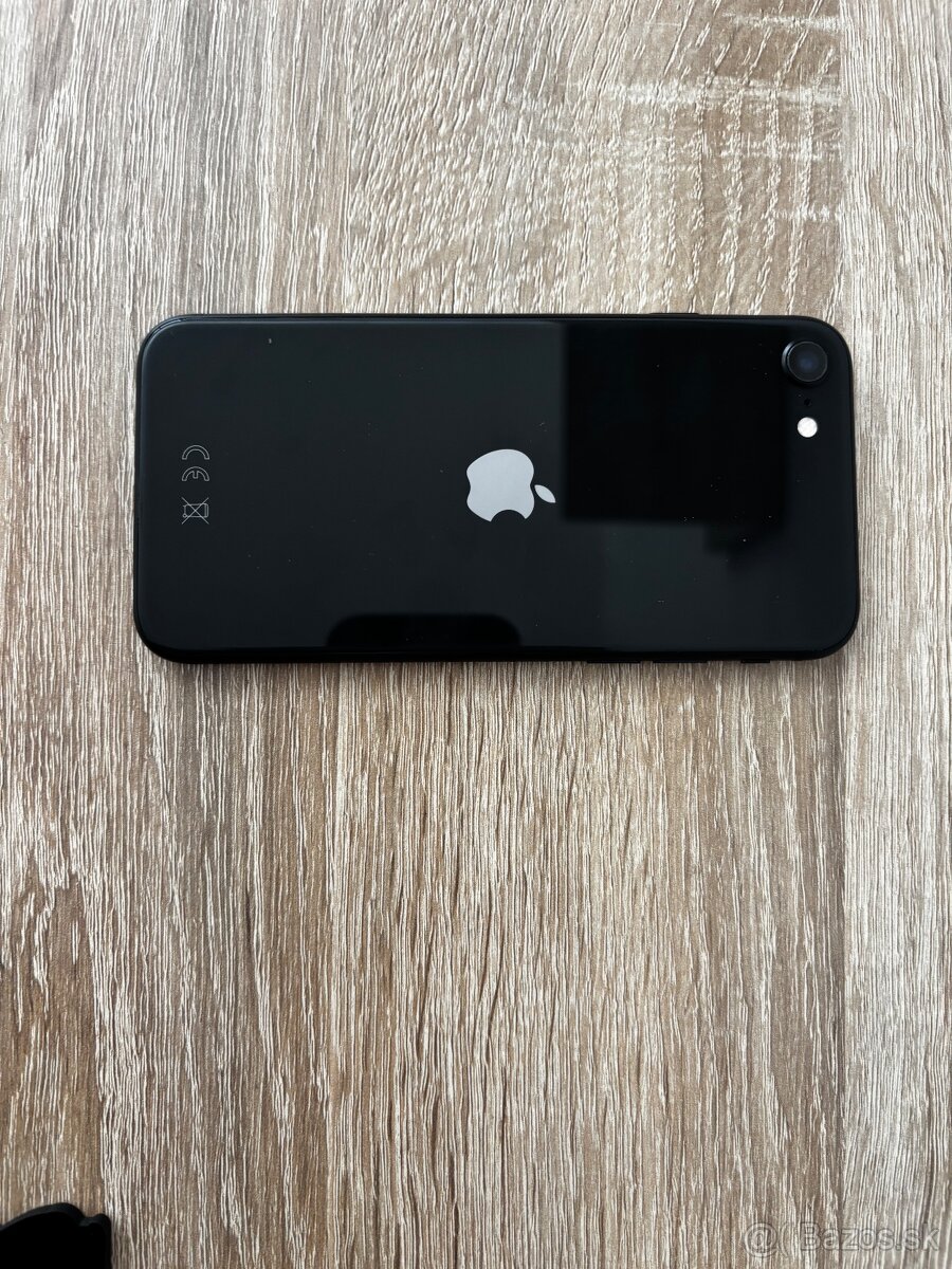 iPhone SE 2022 128gb BLACK - 3
