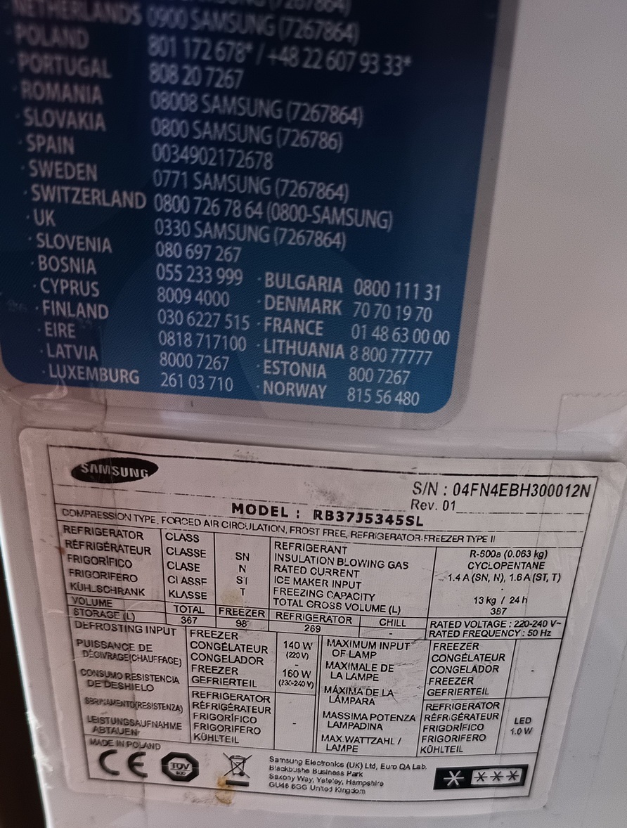 Predám chladnićku s mrazničkou SAMSUNG - 3