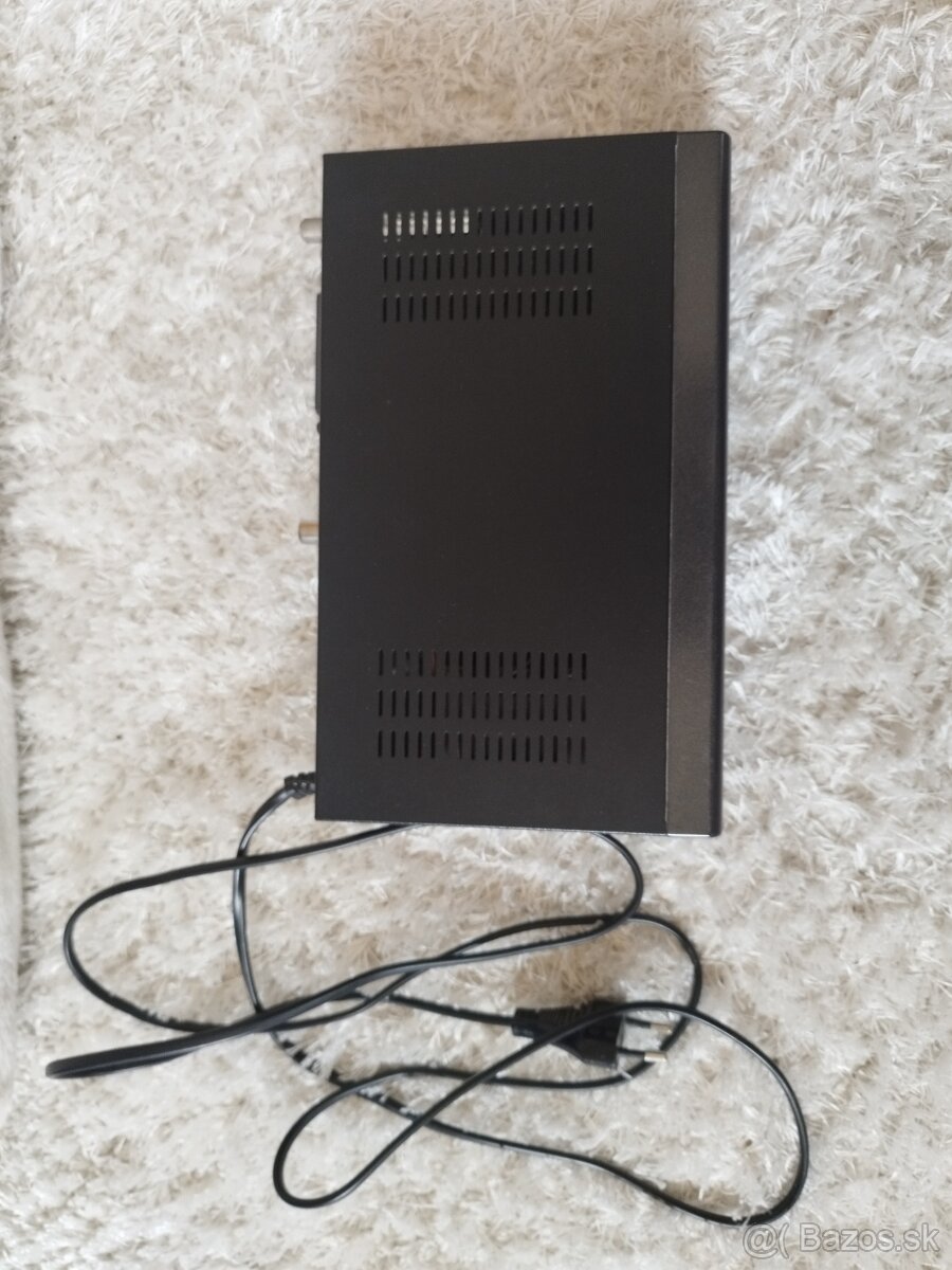 Satelitný prijímač SEG SR-500 DR - 3