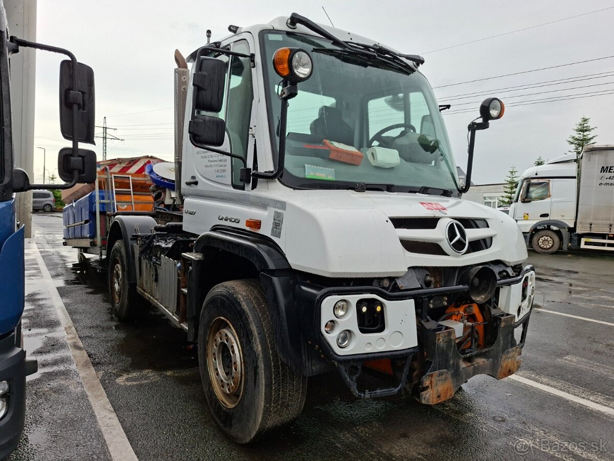 MB UNIMOG U527 4X4