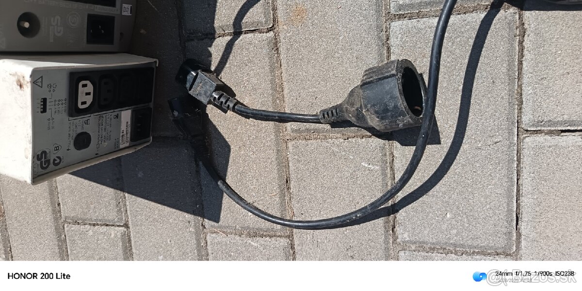 Predam zalozne zdroje UPC APC baterky cca 2 roky - 3