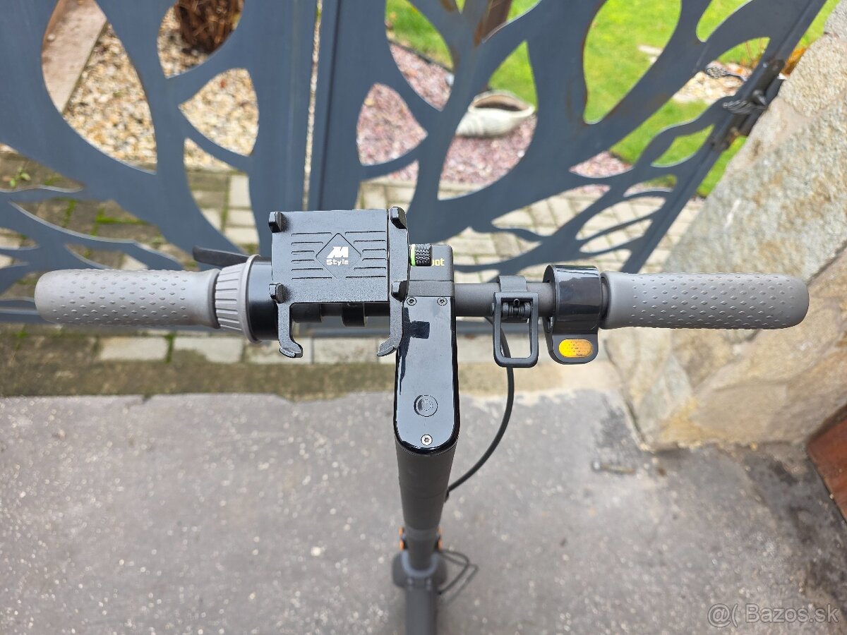 Elektrokolobežka Segway Ninebot KickScooter Max G30E II - 3