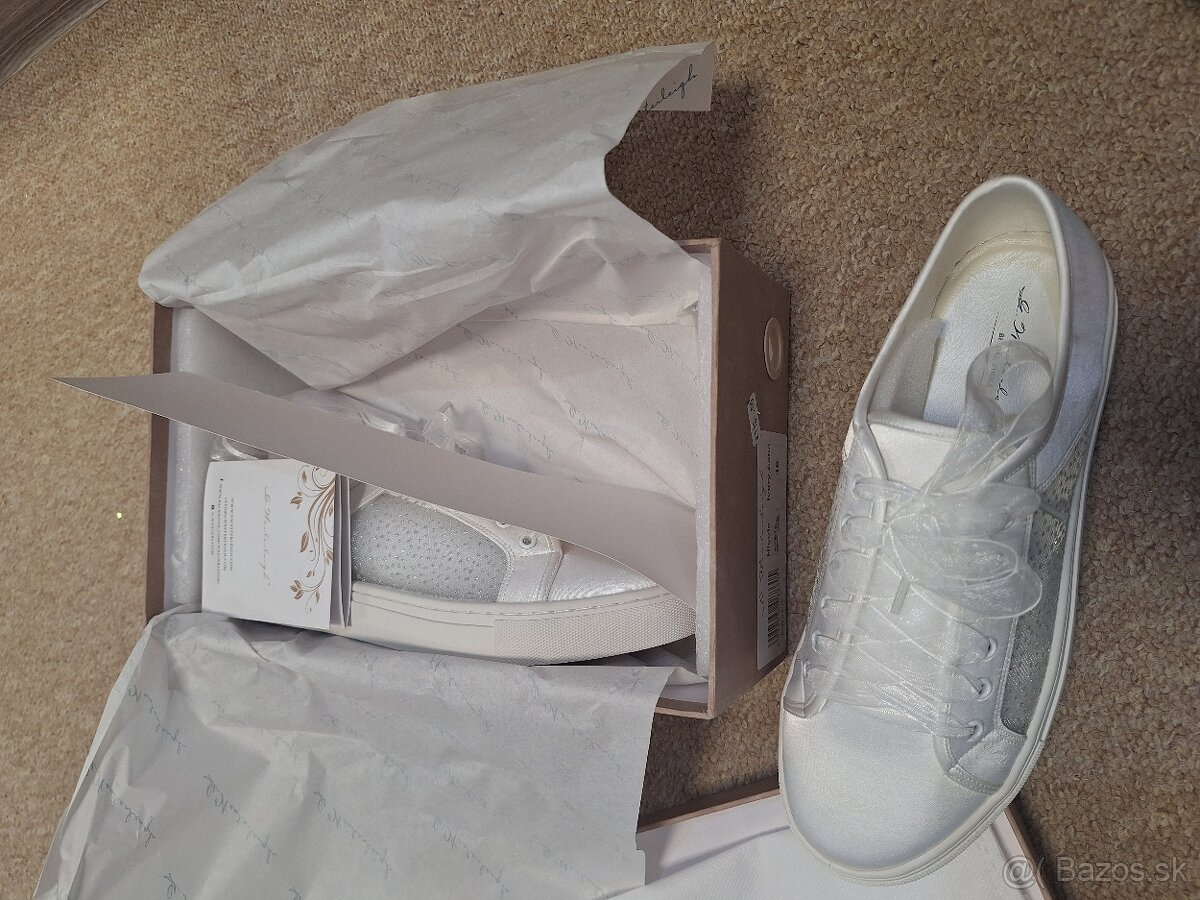 Svadobné tenisky veľ. 37,38 - 3