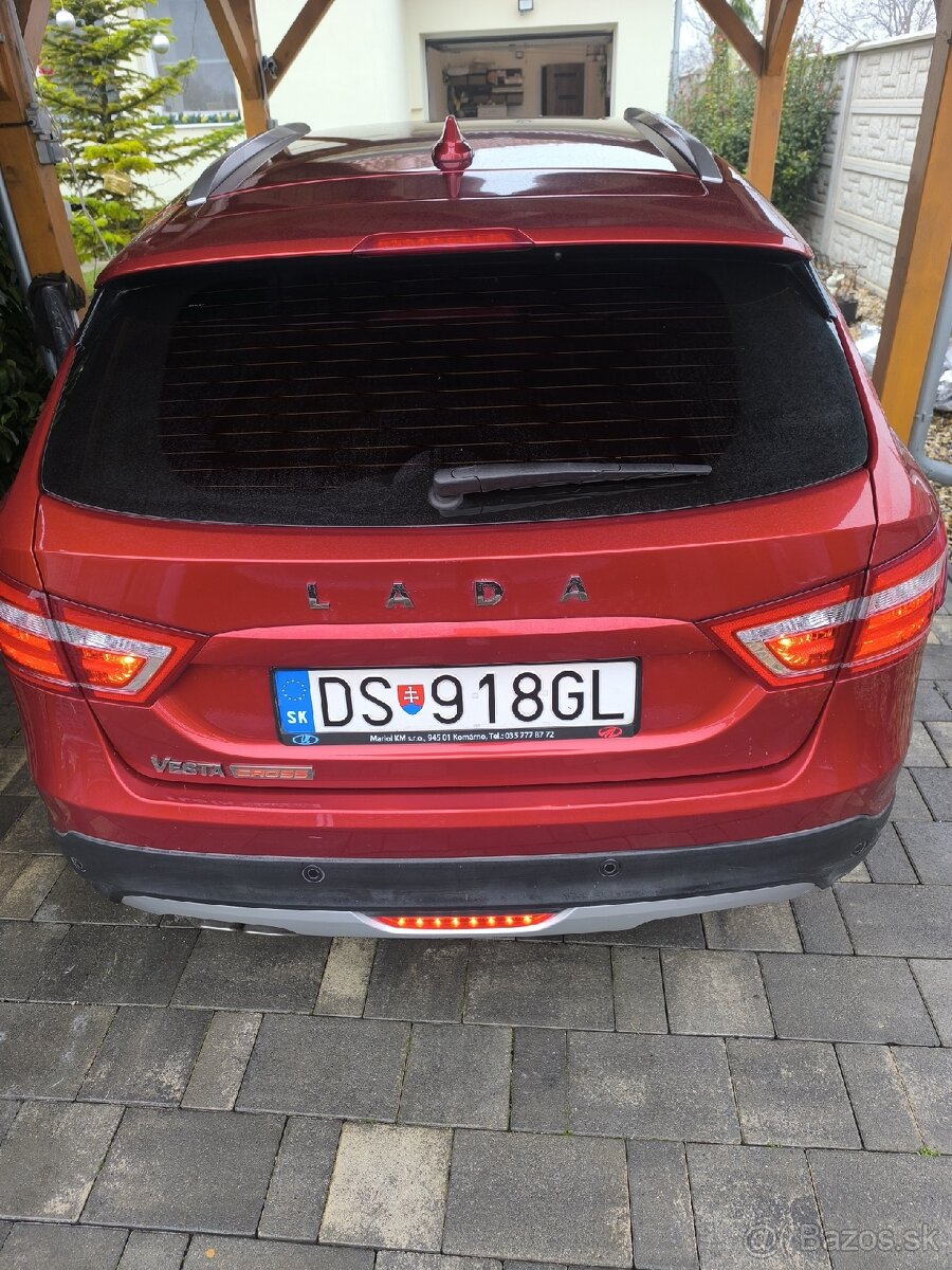 Predam Lada Vesta SW Cross 1.6 - 3