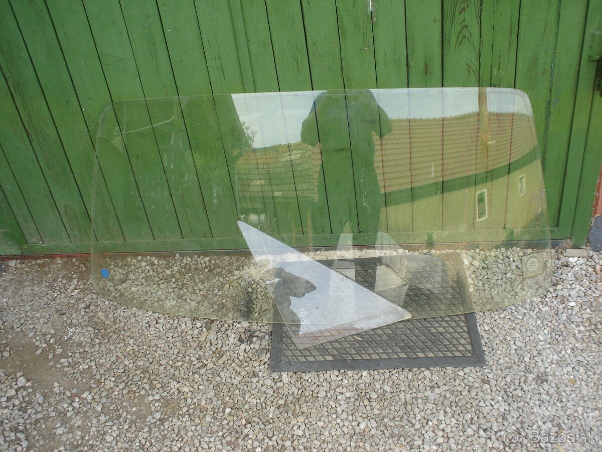 Predam pre skoda 105-120 celo okno dvere kapotu - 3