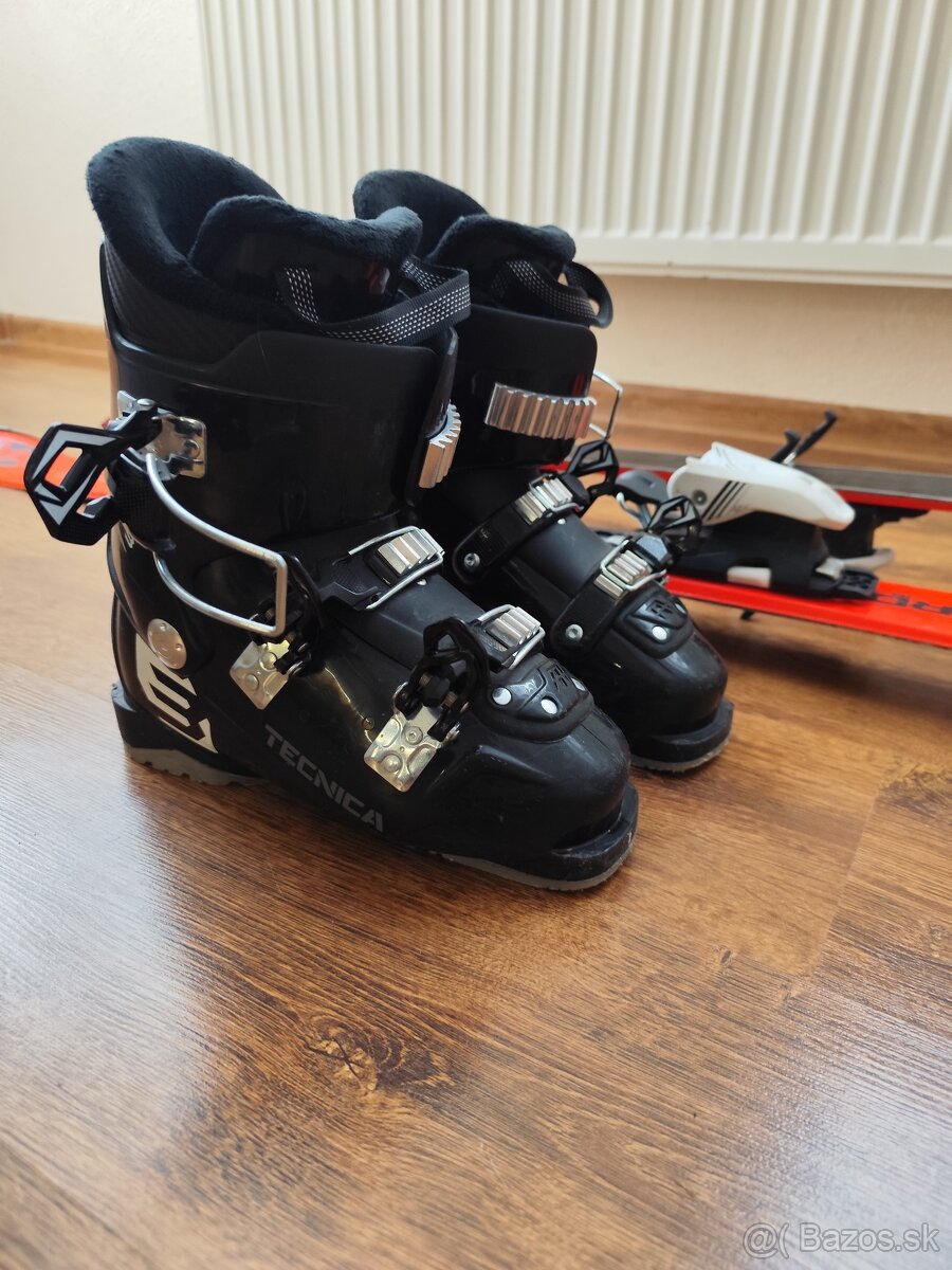 Juniorské lyže s lyžiarkami - 3