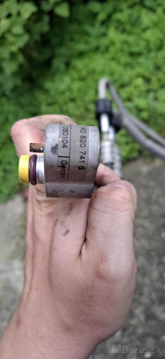 Hadice klimatizácie VW Golf 5 FSI - 3