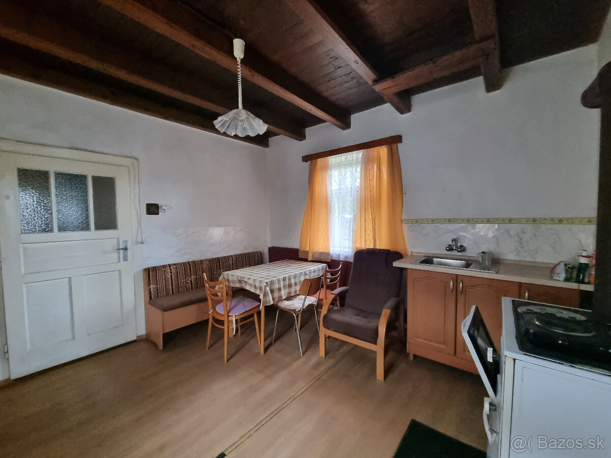 RODINNÝ DOMČEK a POZEMOK 641m2 KOPANICE MYJAVA - 3