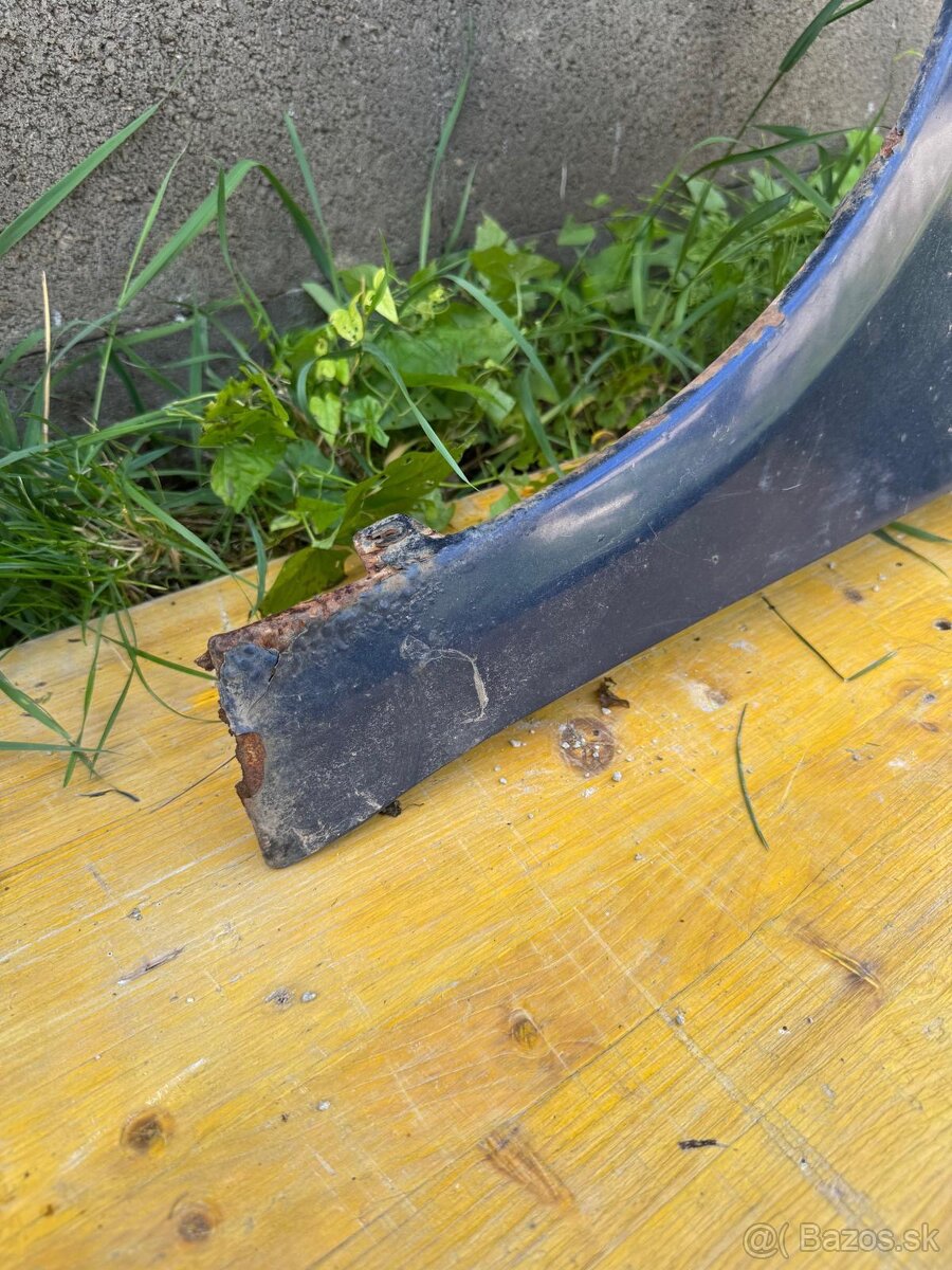 Predný ľavý blatník na Škoda Fabia II - 3