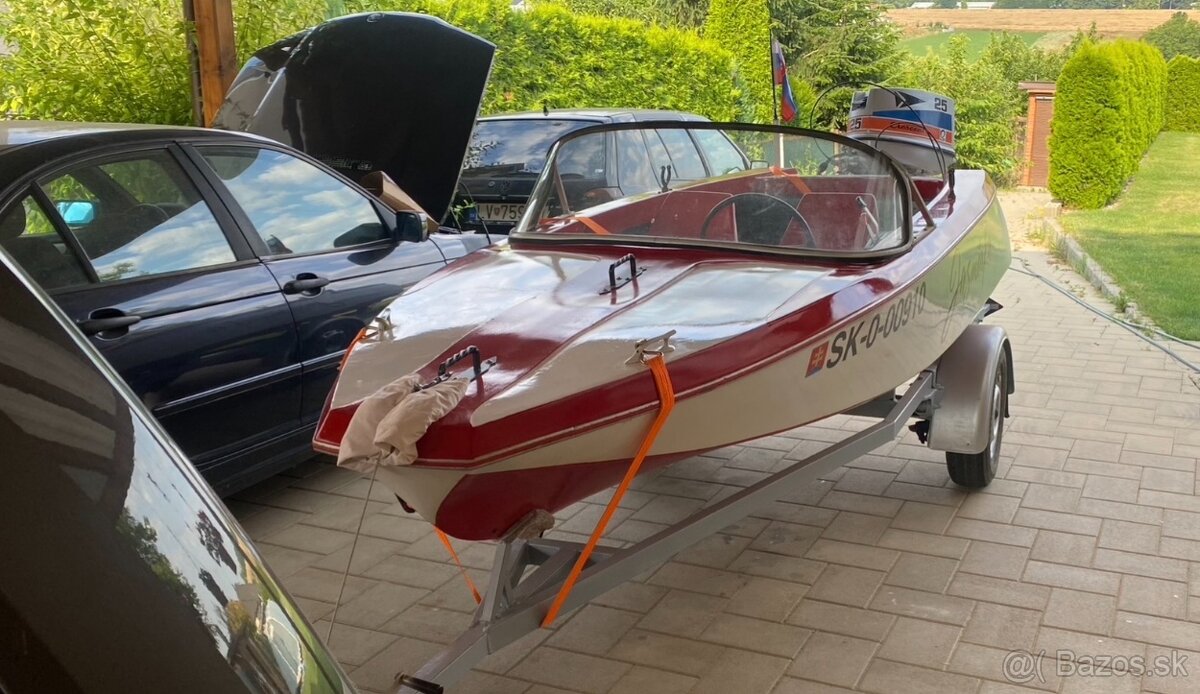 motorový čln Jasmínka - 3
