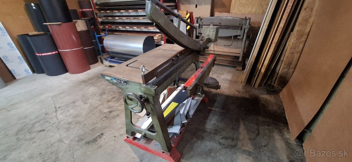 Tabuľové nožnice na plech - 3