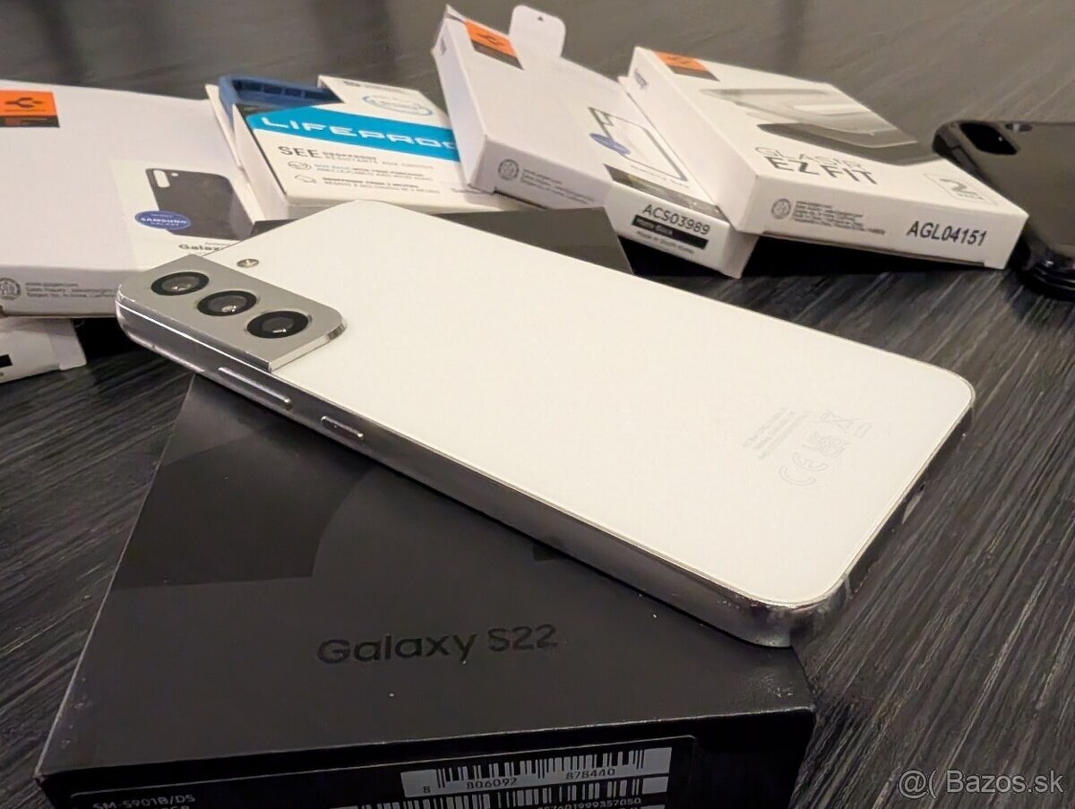 Samsung Galaxy S22 - 3