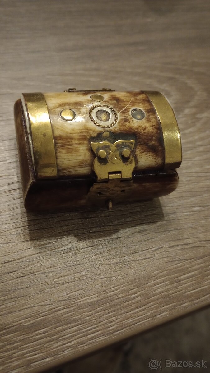 Šperkovnička zo slonovej kosti - 3