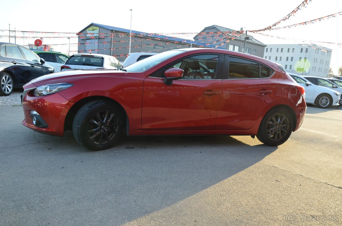 Mazda 3 2,0i 121KW Revolution M6 - 3
