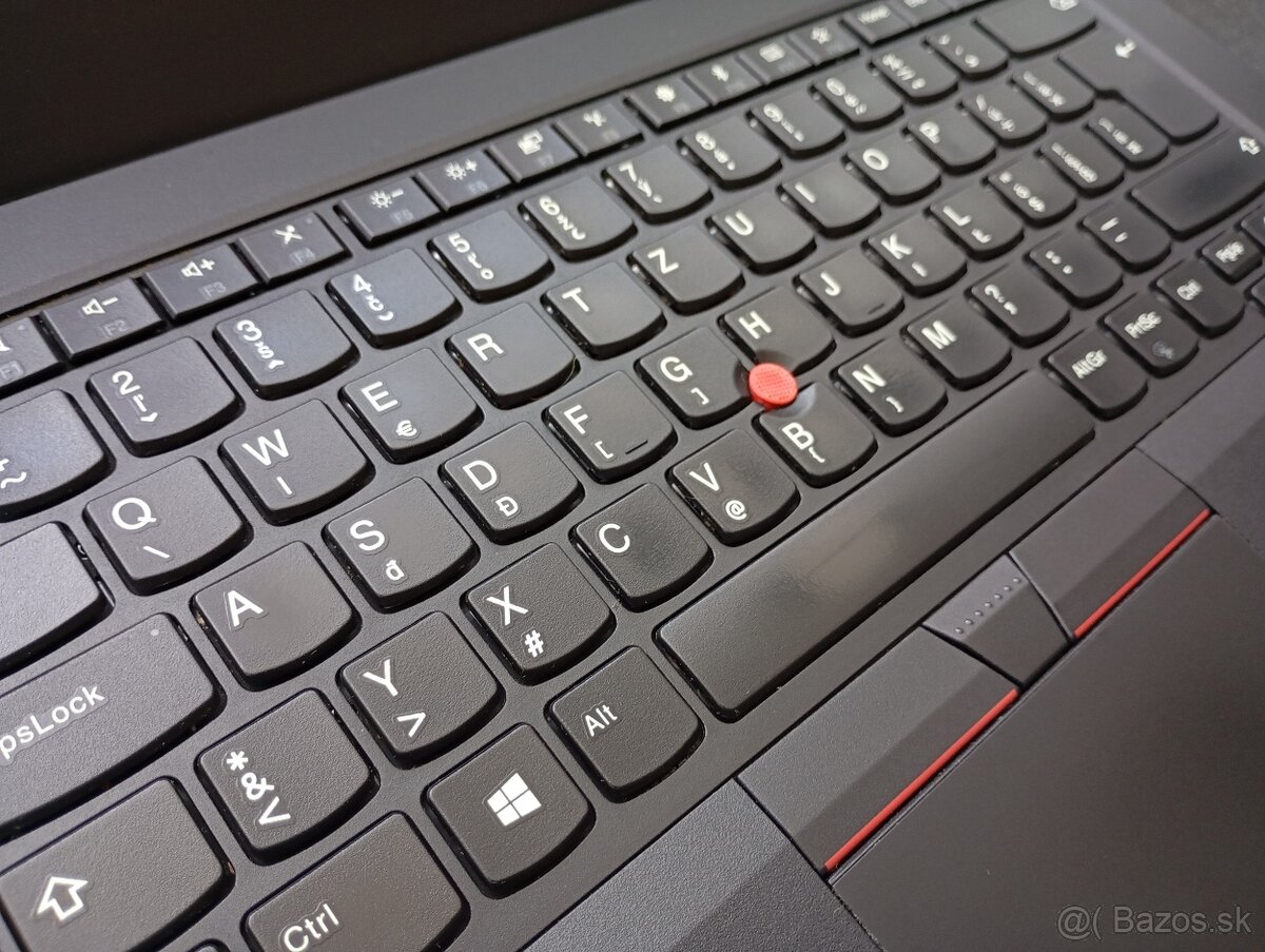 Lenovo thinkpad t470 ,Intel(R) Core™i5 , 8gb ram , HDMI - 3