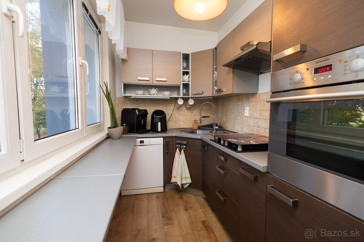 4 izbový byt Košice, Terasa - komfortné bývanie - 3