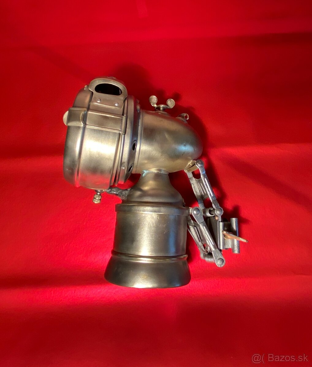 Karbidová lampa na historický bicykel. - 3