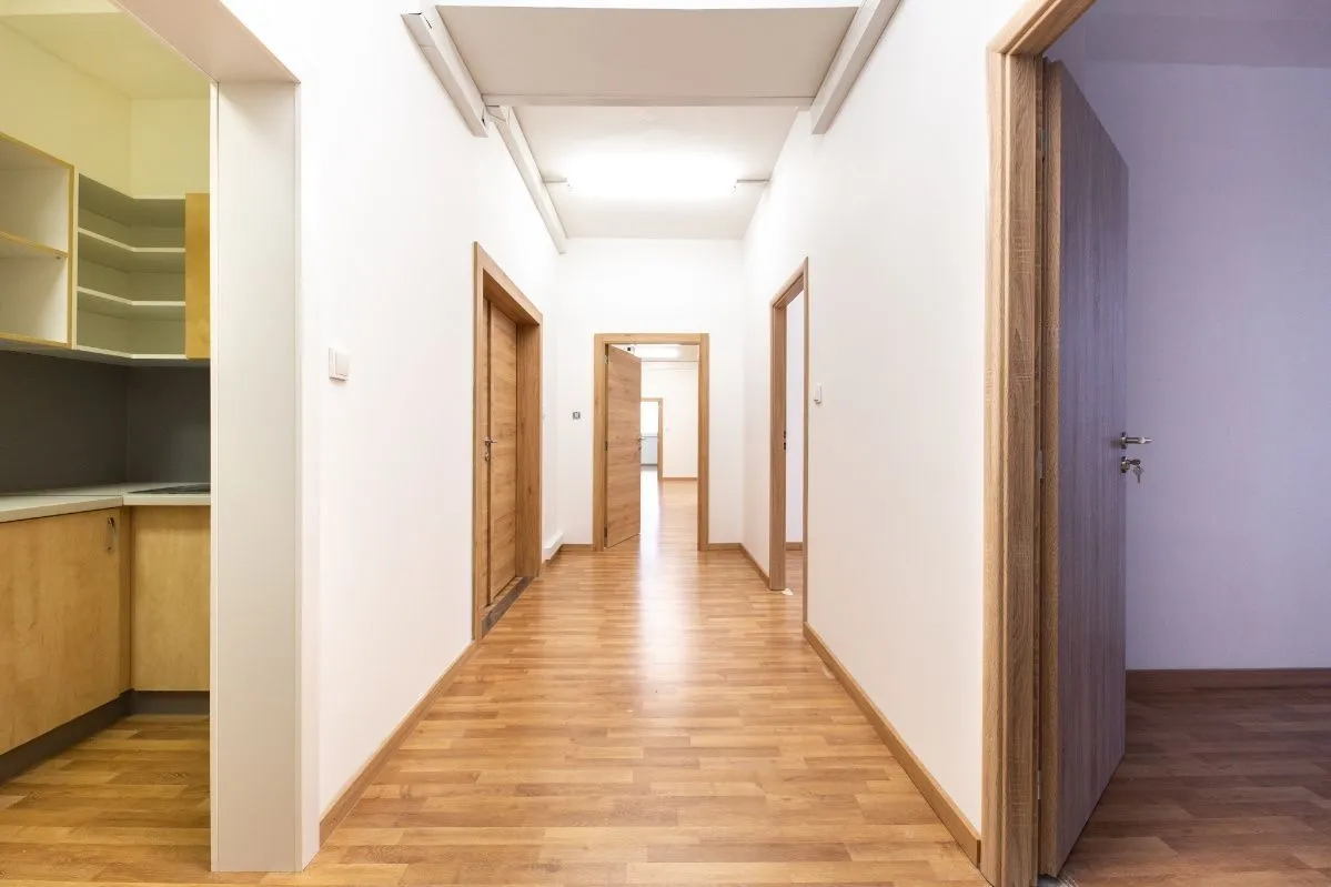 Budova/ kancelarie na predaj – výhodná investícia Ponúkame - 3