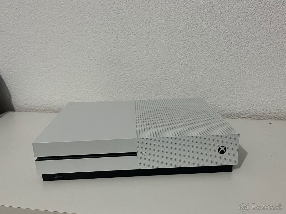 Xbox One S + 8 hier - 3