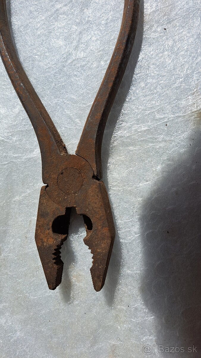 KOVÁČSKE KOMBINAČKY. - 3