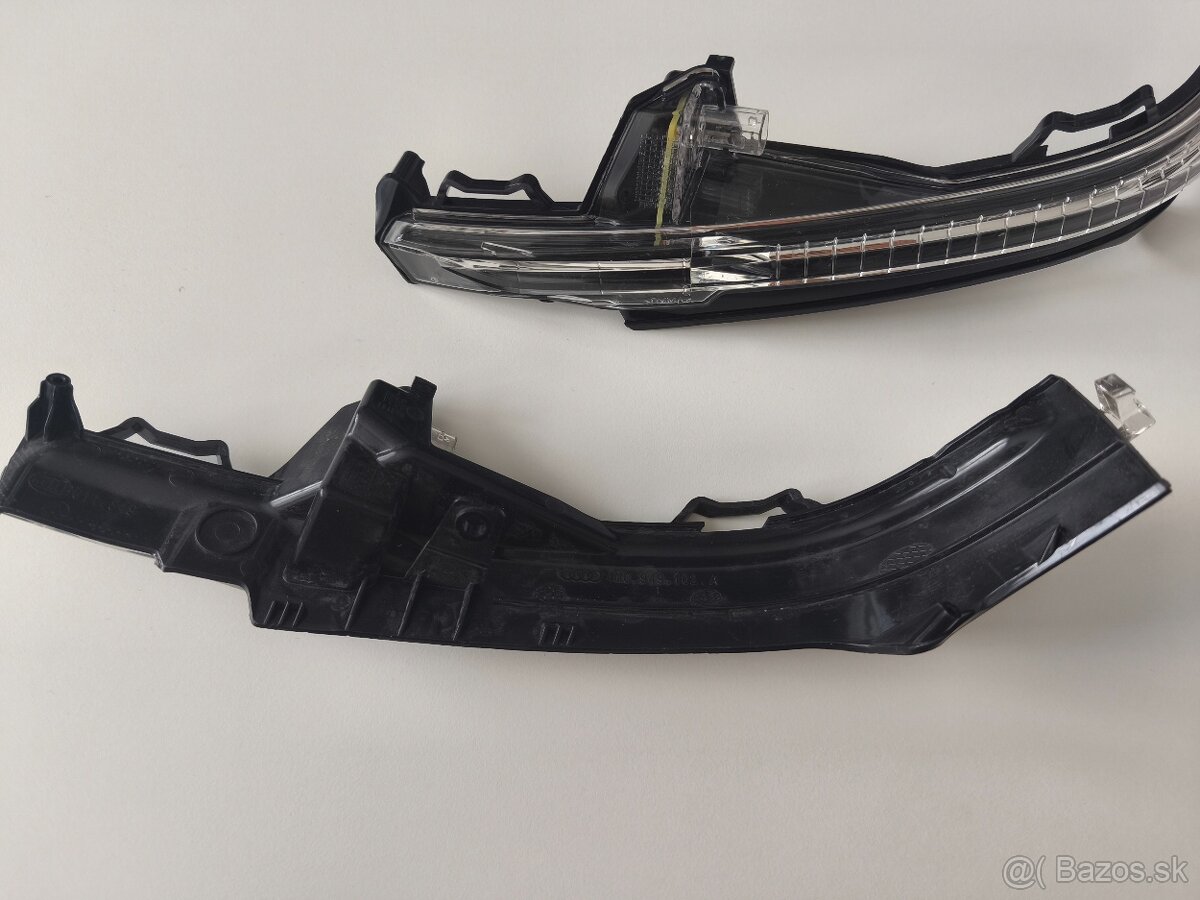 Smerovka spätného zrkadla Audi Q5 Audi Q7 4M0949101A 102A - 3
