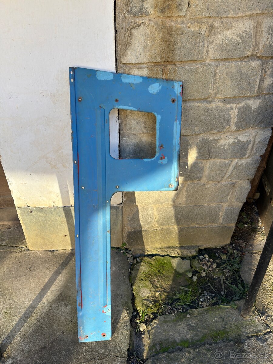 Kapotaž na Zetor 7011/7045 - 3