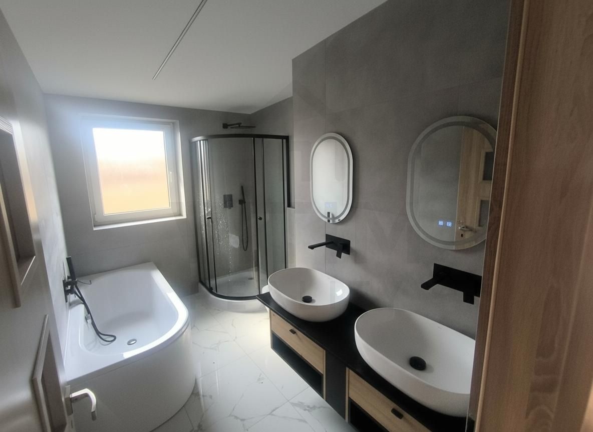 🏡 NA PREDAJ RODINNÝ DOM – OBEC SVINIA - 3