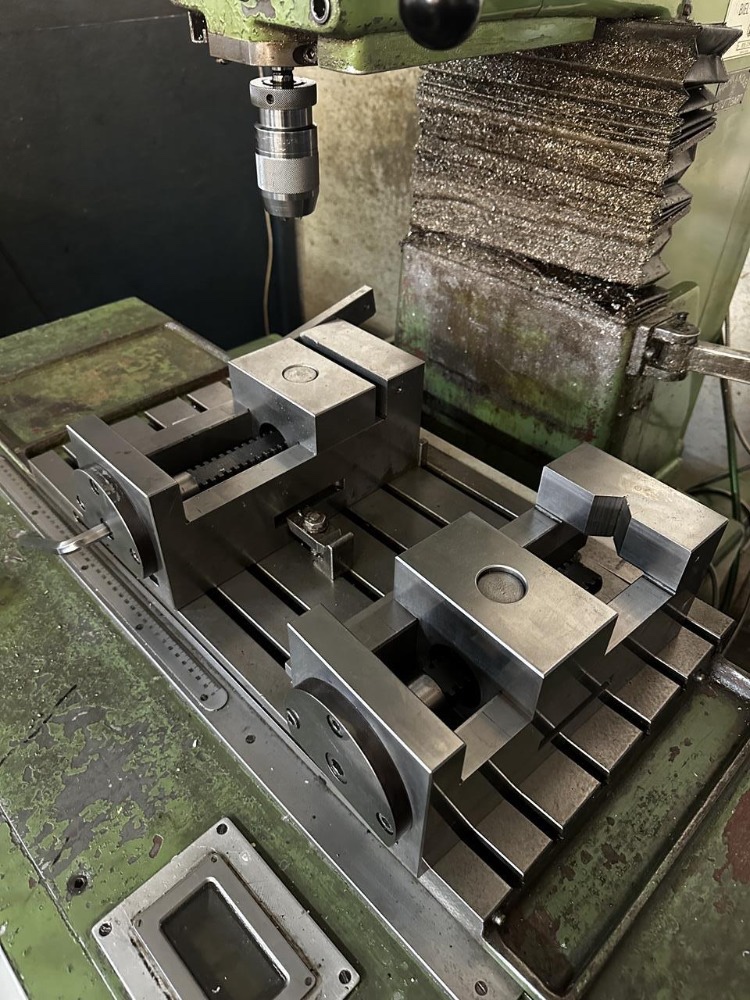 Souřadnicová vrtačka Hauser OP3 (8153) - 3