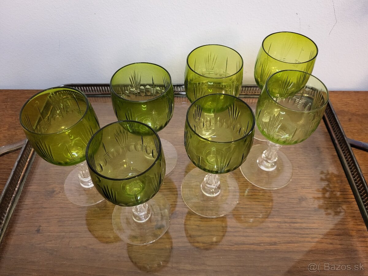 Zelené sklenené poháre – Sada 7 ks - 3