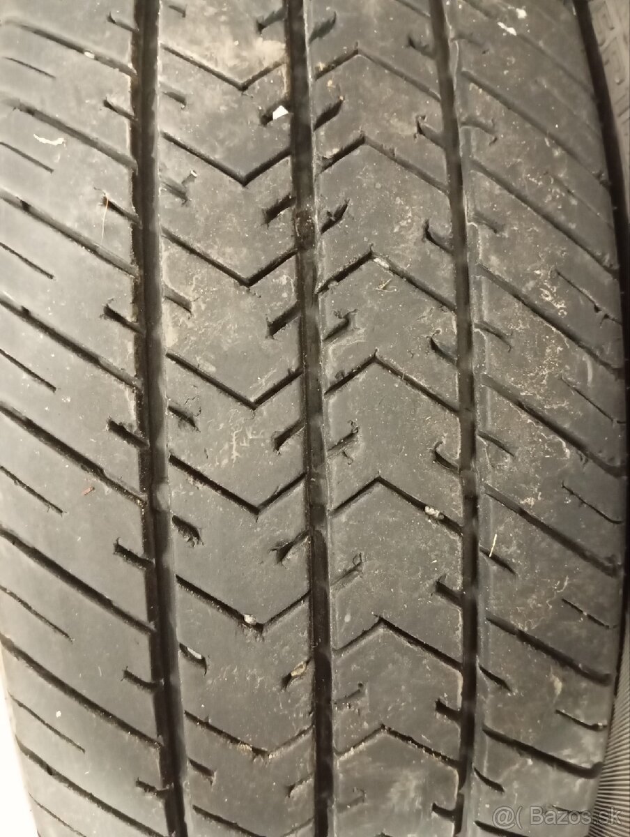 Predám letnu sadu pneu na dodávku 225/75r16c - 3