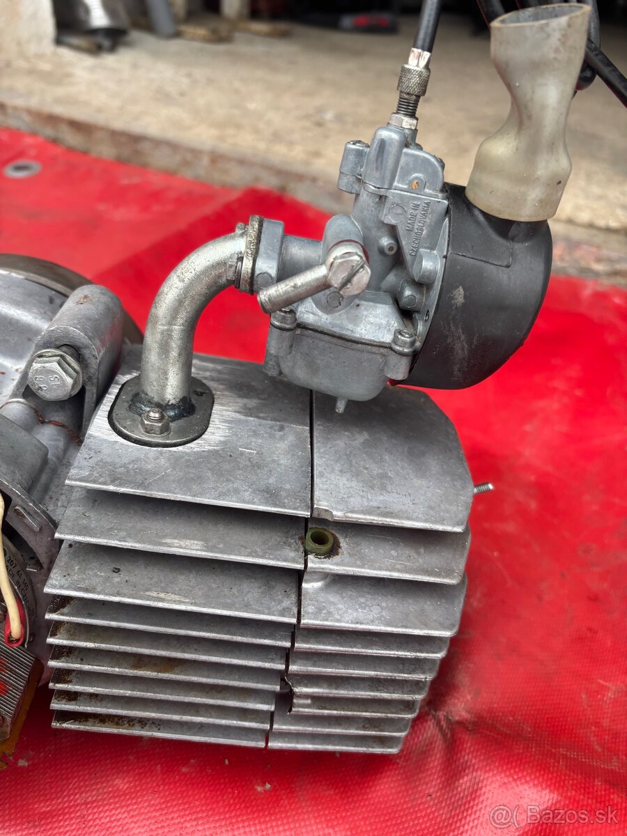 Babetta 210 motor + štítok - 3