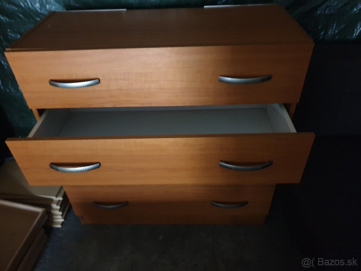 Na Predaj Komody - 3