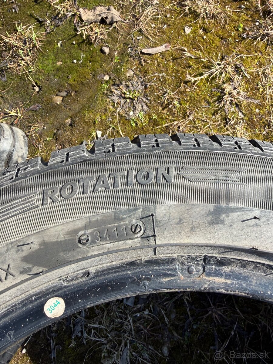 205/55R16 - 3