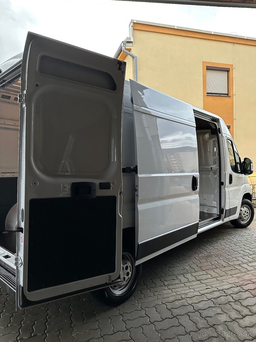 Citroën Jumper Furgon 2,2 BlueHDi 103kw L3H2 - 3